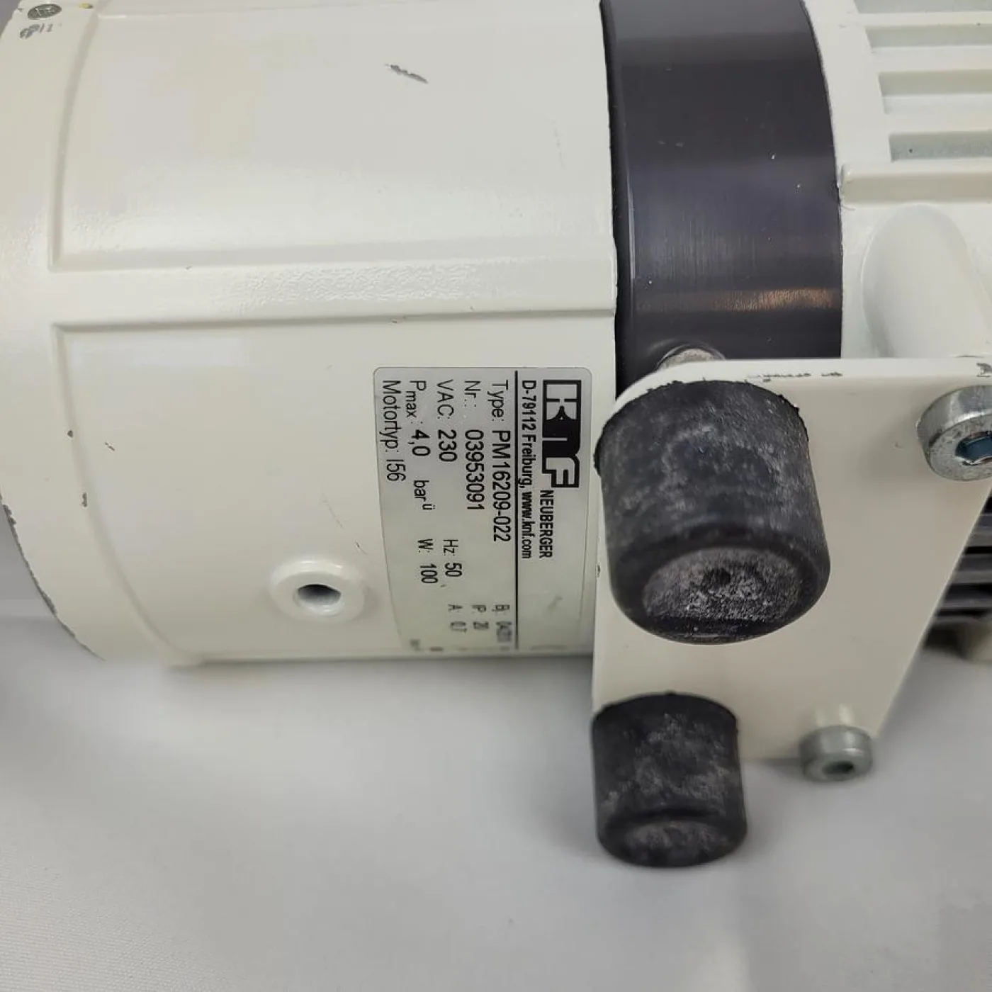 KNF Neuberger PM16209-122 Diaphram Pump - 3