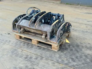 Quick coupler Fusion CAT 966 G/H/K/M 972 G/H/K/M