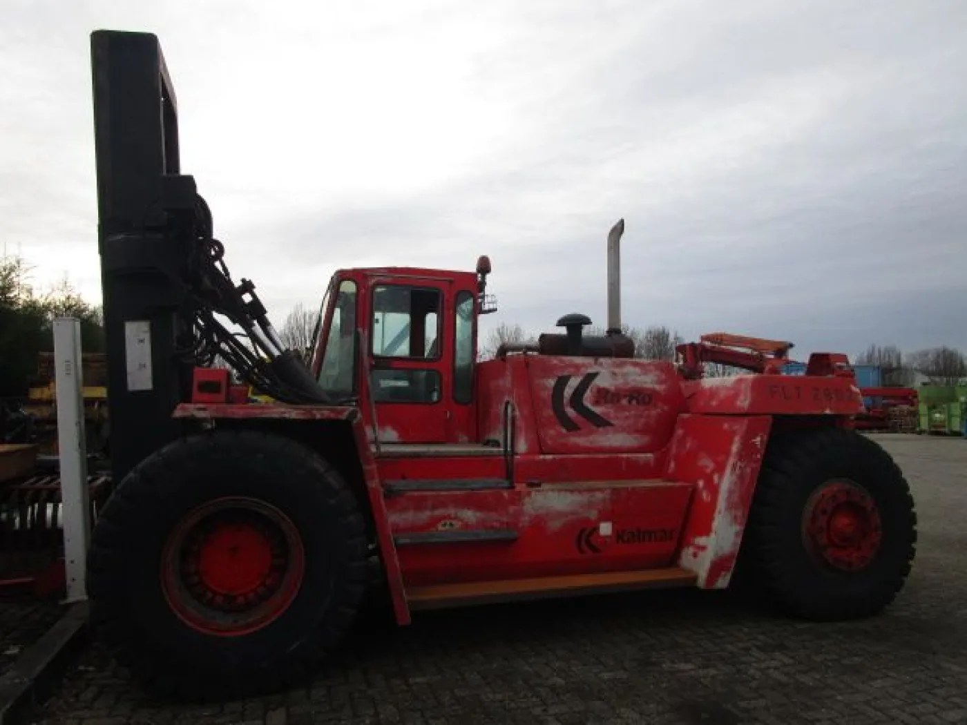 Kalmar DCD28 RO-RO - 2