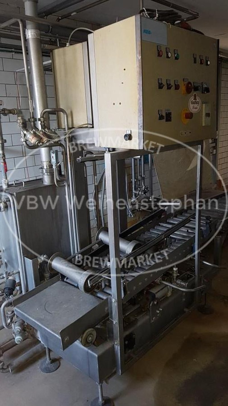 Keg filling unit