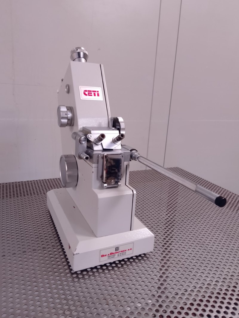RIFRATTOMETRO DI ABBE – CETI