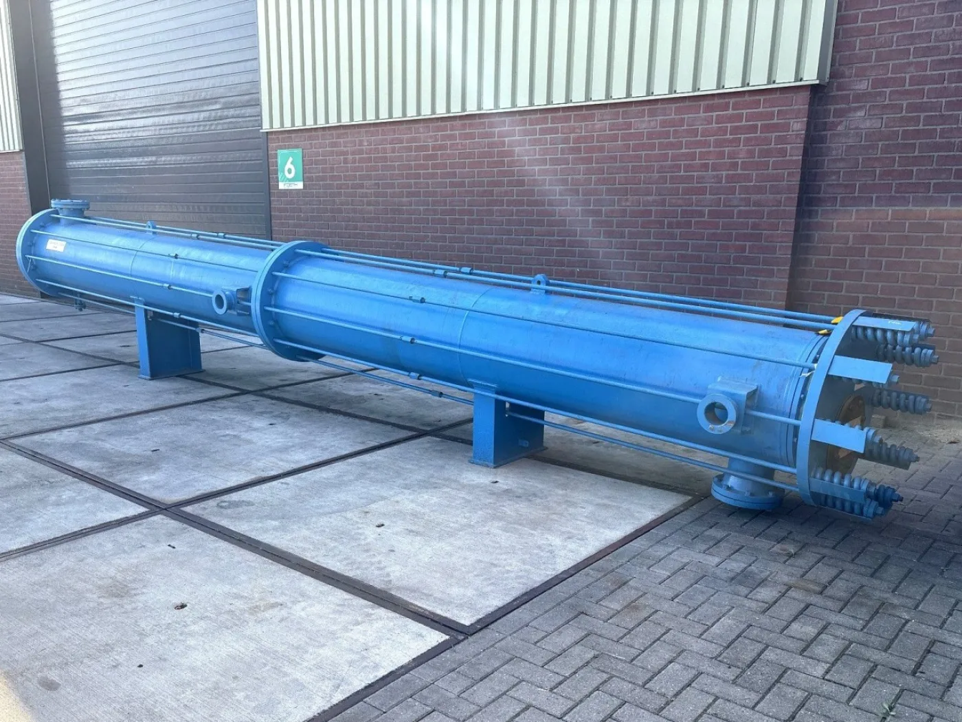 Le Carbone-Lorraine NCH 61OG ± 80 m² - Shell and tube heat exchanger - 5