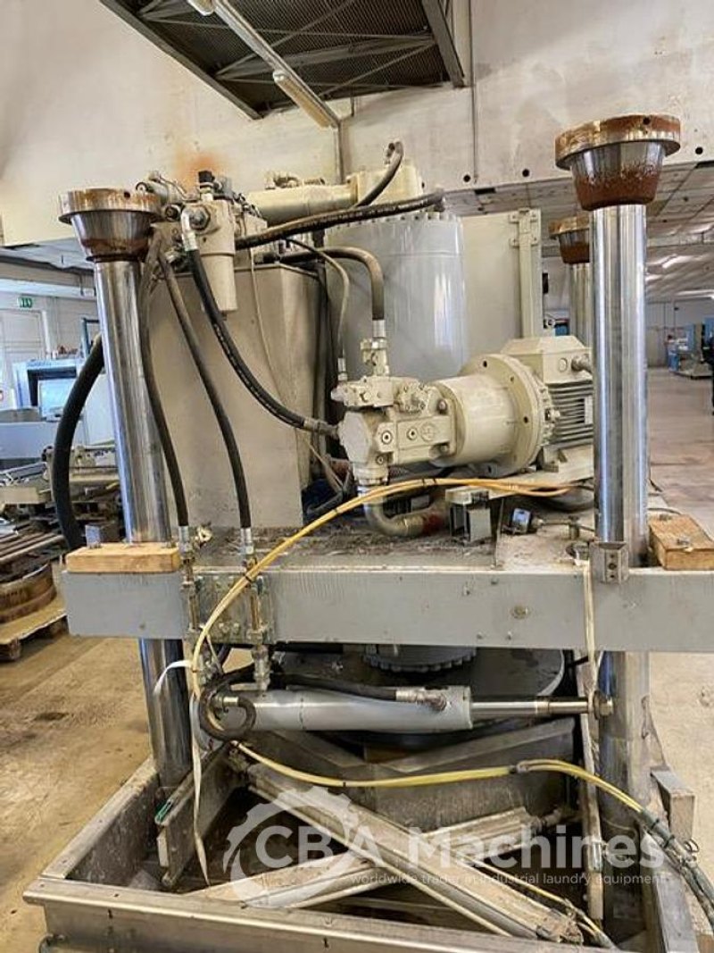 2009 Extraction Press Girbau SPR-50kg (40 bar)