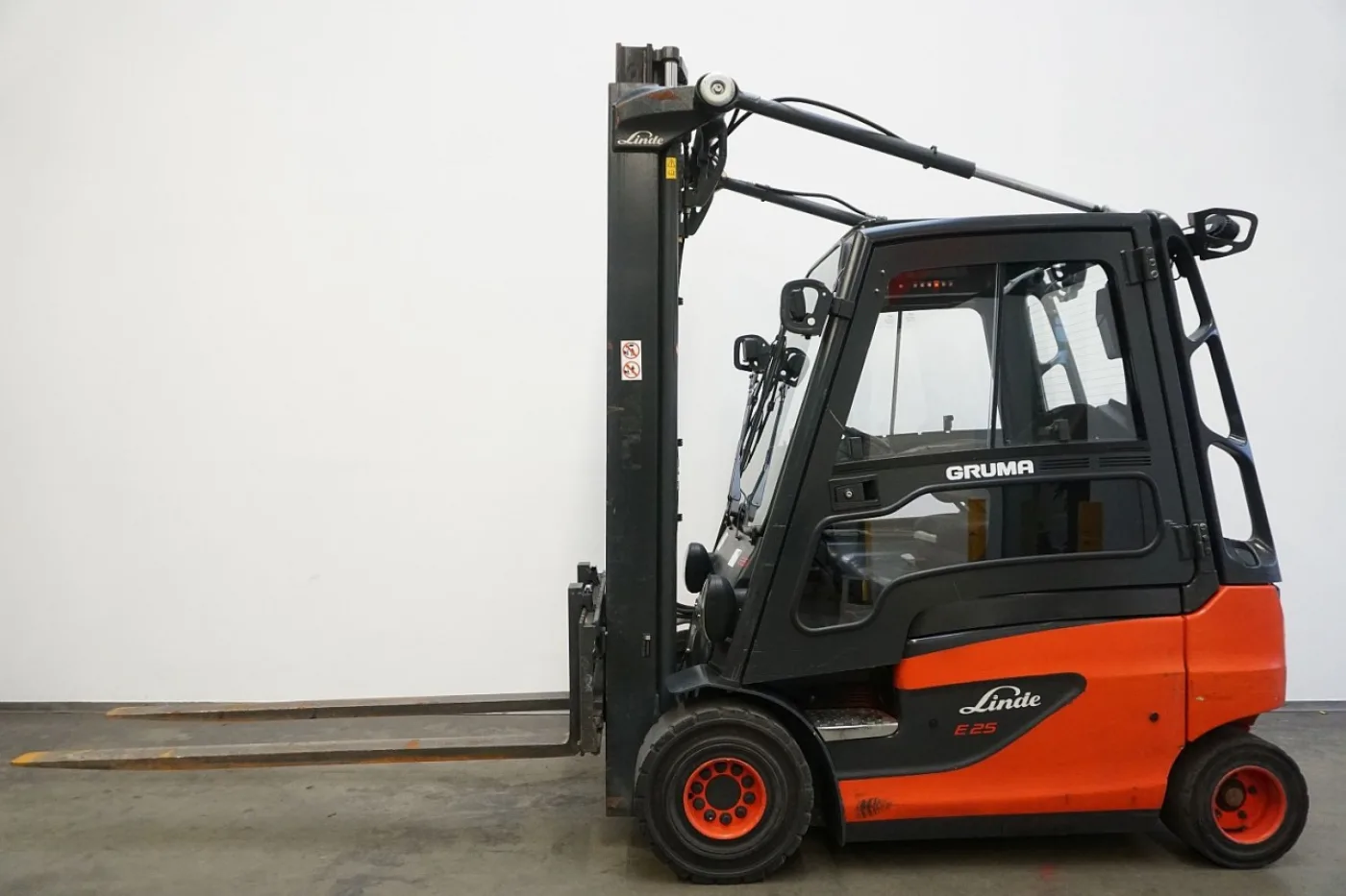 Frontstapler Linde E 25 387 (2014) - 4