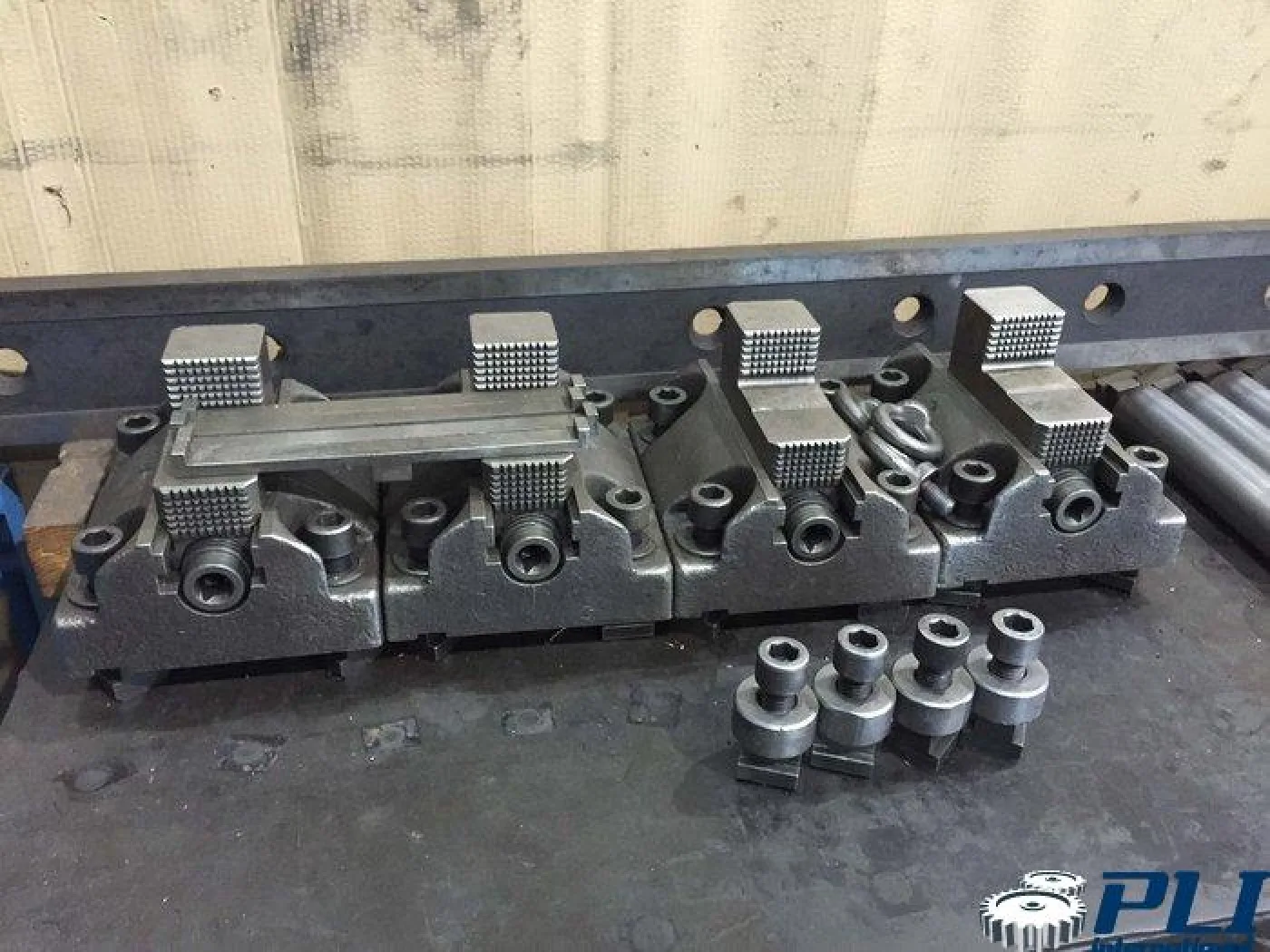 Vertical NC lathe with movable seat BERTHIEZ BM 225 - 6