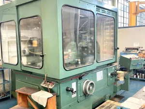 AUTOMATIC GEAR GRINDER, CSEPEL - FKA 326-10 - Laxmi Metal & Machines, Rohtak