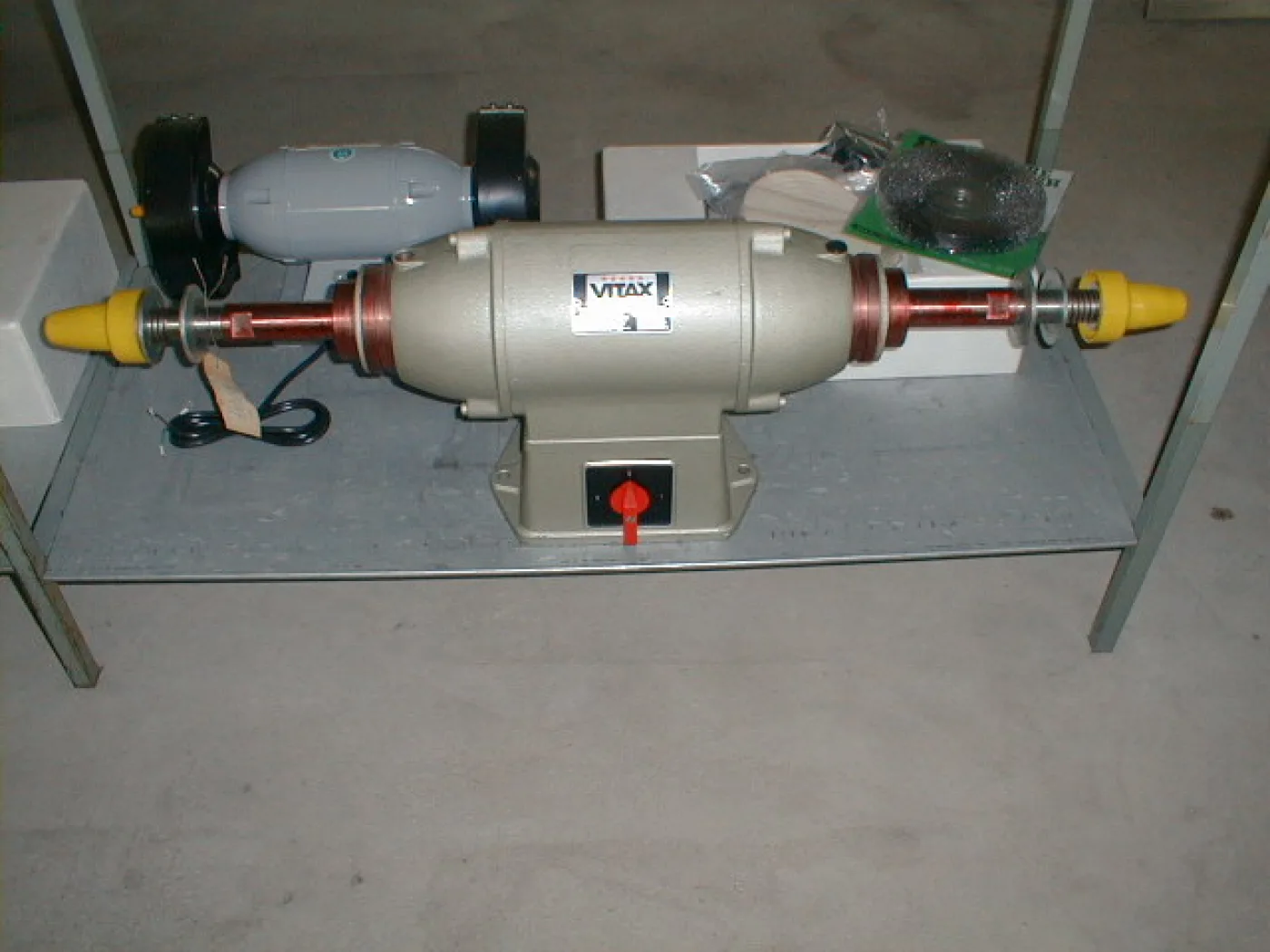 MACHINE A POLIR “VITAX” TYPE V3P - 1