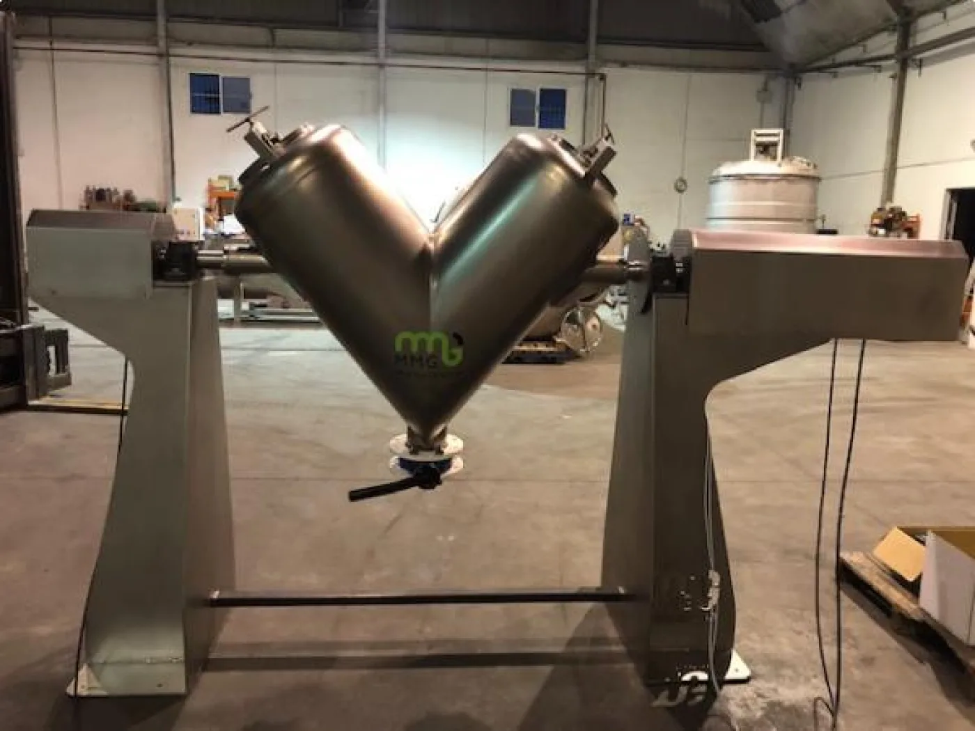 Mezclador en V en acero inoxidable de capacidad 300 litros NUEVO - 1