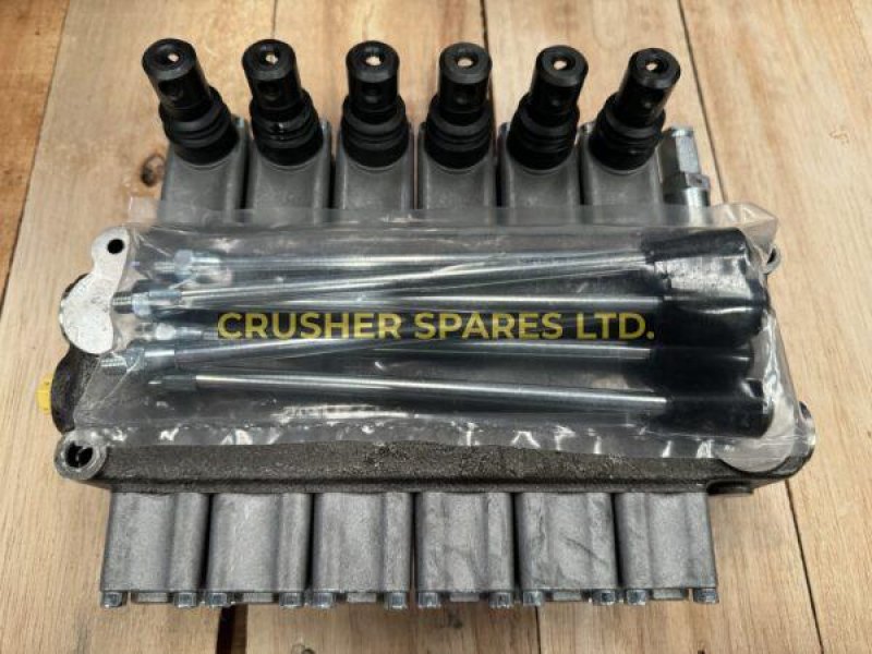 HV1049 | Valve Block | Crusher Spares Ltd |