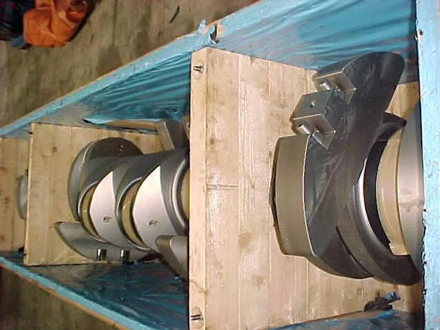 CRANKSHAFT WARTSILA 6L26 CW / CCW - 5