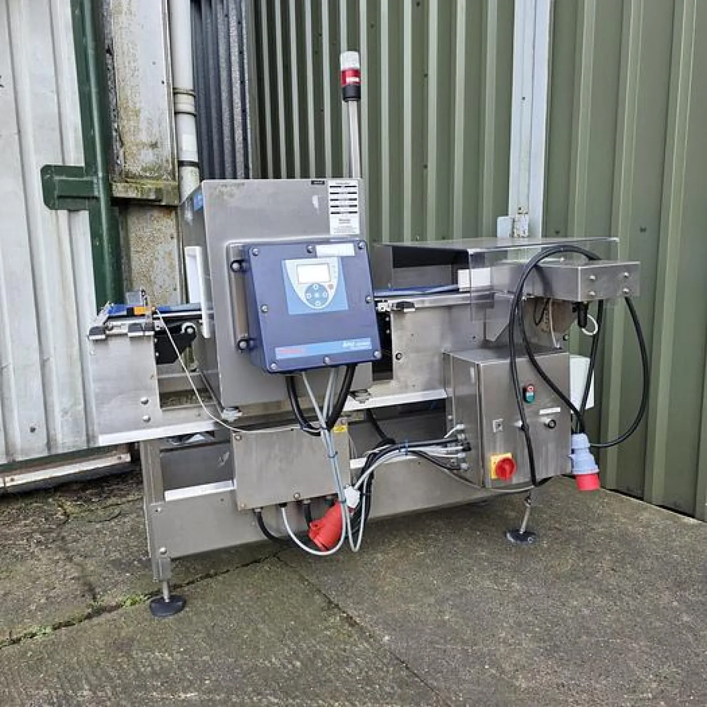 Thermo Metal Detector - 3