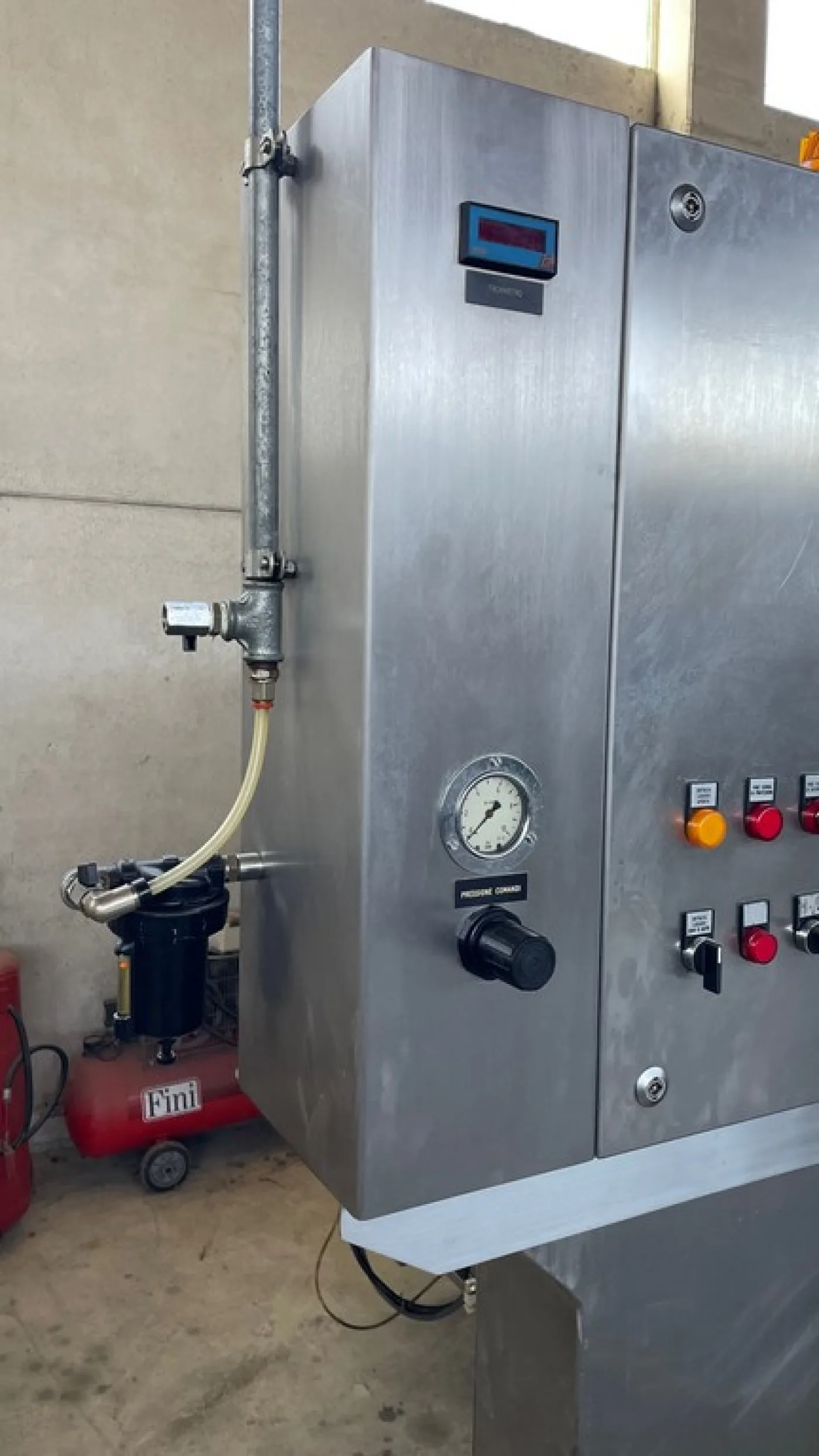 DEPRESSION FILLING MACHINE COBERT OLIMPIA WITH 40 VALVES FOR OIL, YEAR 1990, SECOND-HAND MACHINE - 4