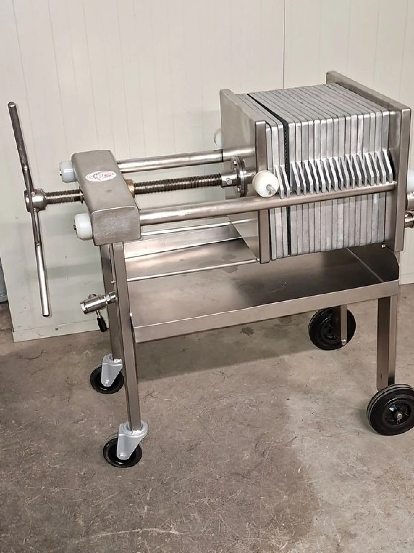 FILTER PLATES MODEL 32X32, STAINLESS STEEL FRAME, 20 ALUMINUM PLATES, SECOND-HAND MACHINE - 3