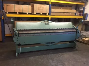 EDWARDS Box & Pan Folder 2540mm - WNS - W. Neal Services Ltd