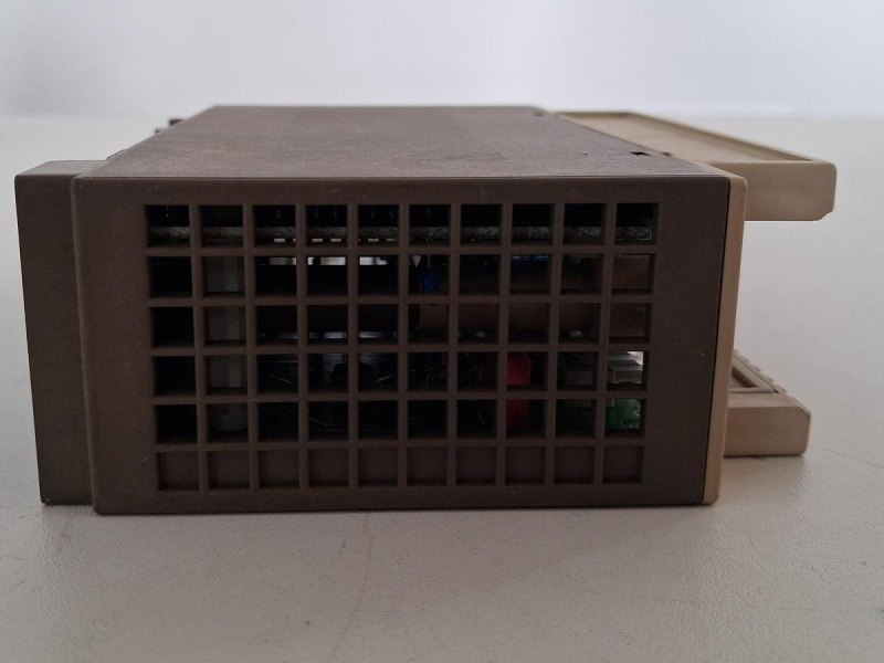Siemens SIMATIC S5 6ES5 482-8MA12 Digital Output Module