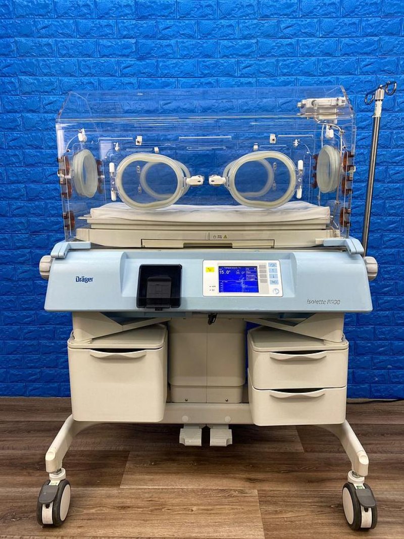 Drager Isolette 8000 YOM: 2015