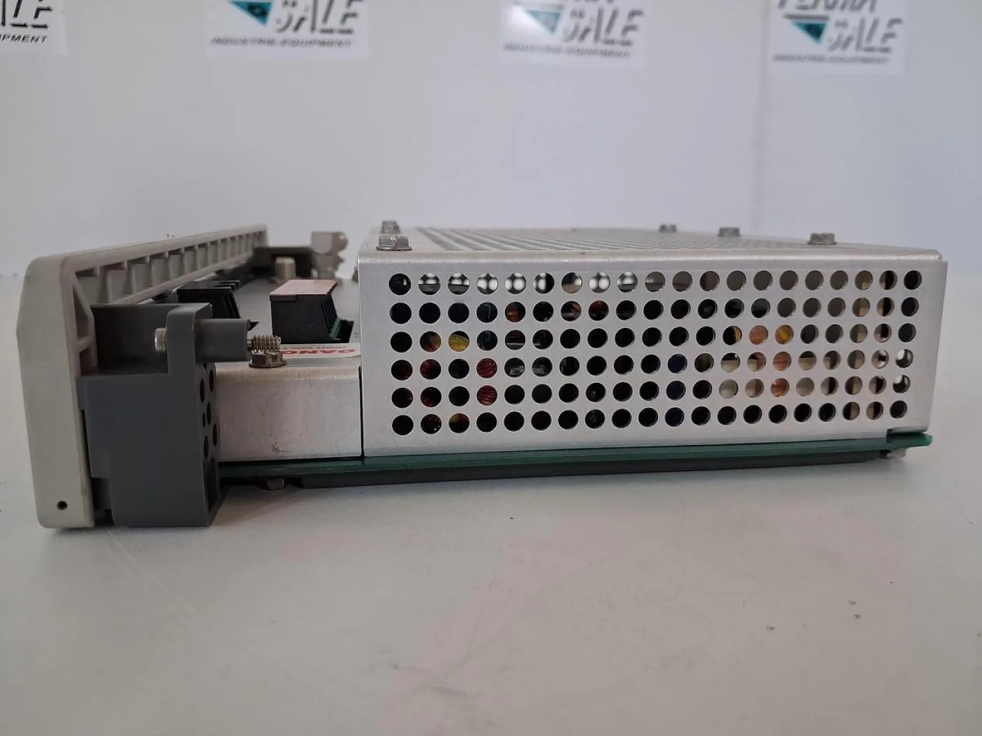 Modicon ASP890300 800 RIO Receiver with Power - 8