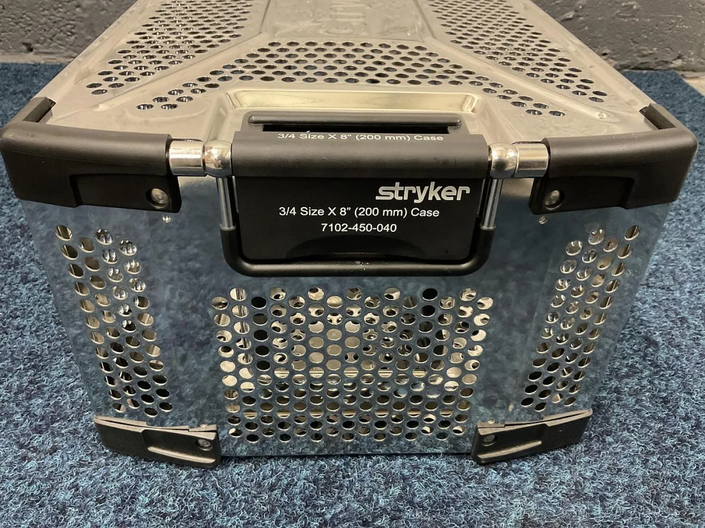 Stryker 7102-450-040 Case - 3