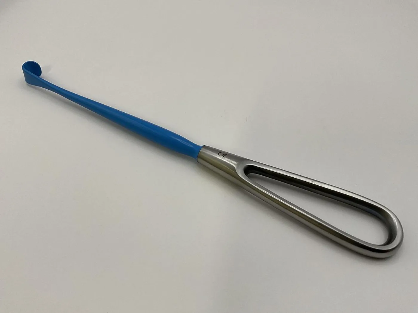 GB Medical Cushing Vein Retractor 215mm Insulated - 1