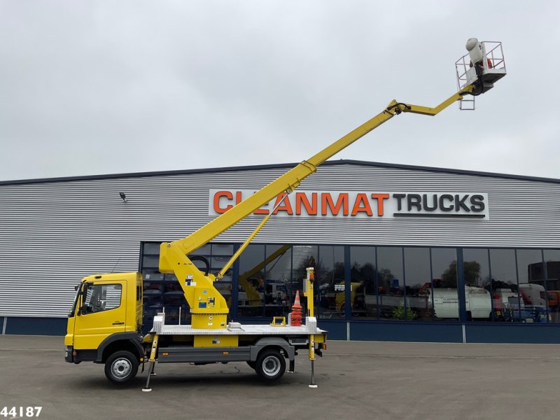 Mercedes-Benz Atego 815 Wumag Elevant 17 meter hoogwerker Just 39.048 km!
