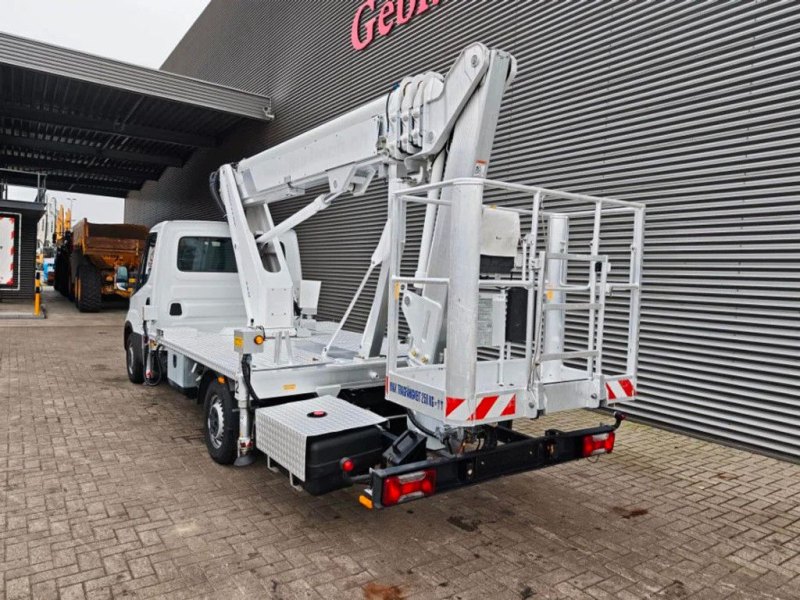 Iveco Täglich 35-120 Multitel MJ226
