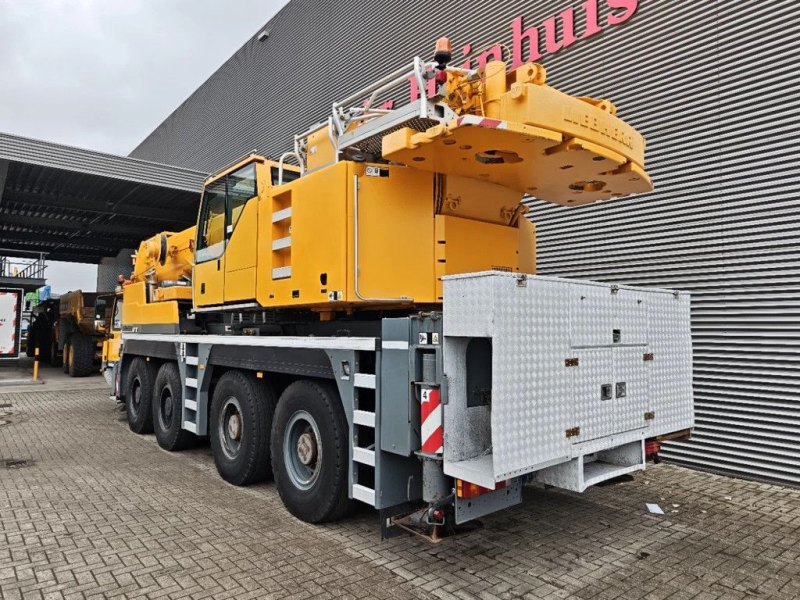 Liebherr LTM 1090-4.1 8x8