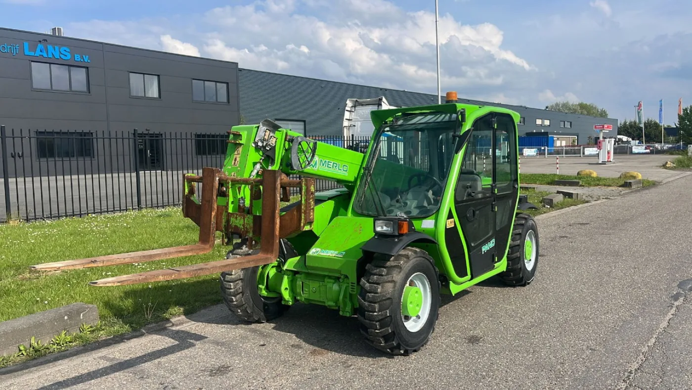 Merlo P25.6 - 4