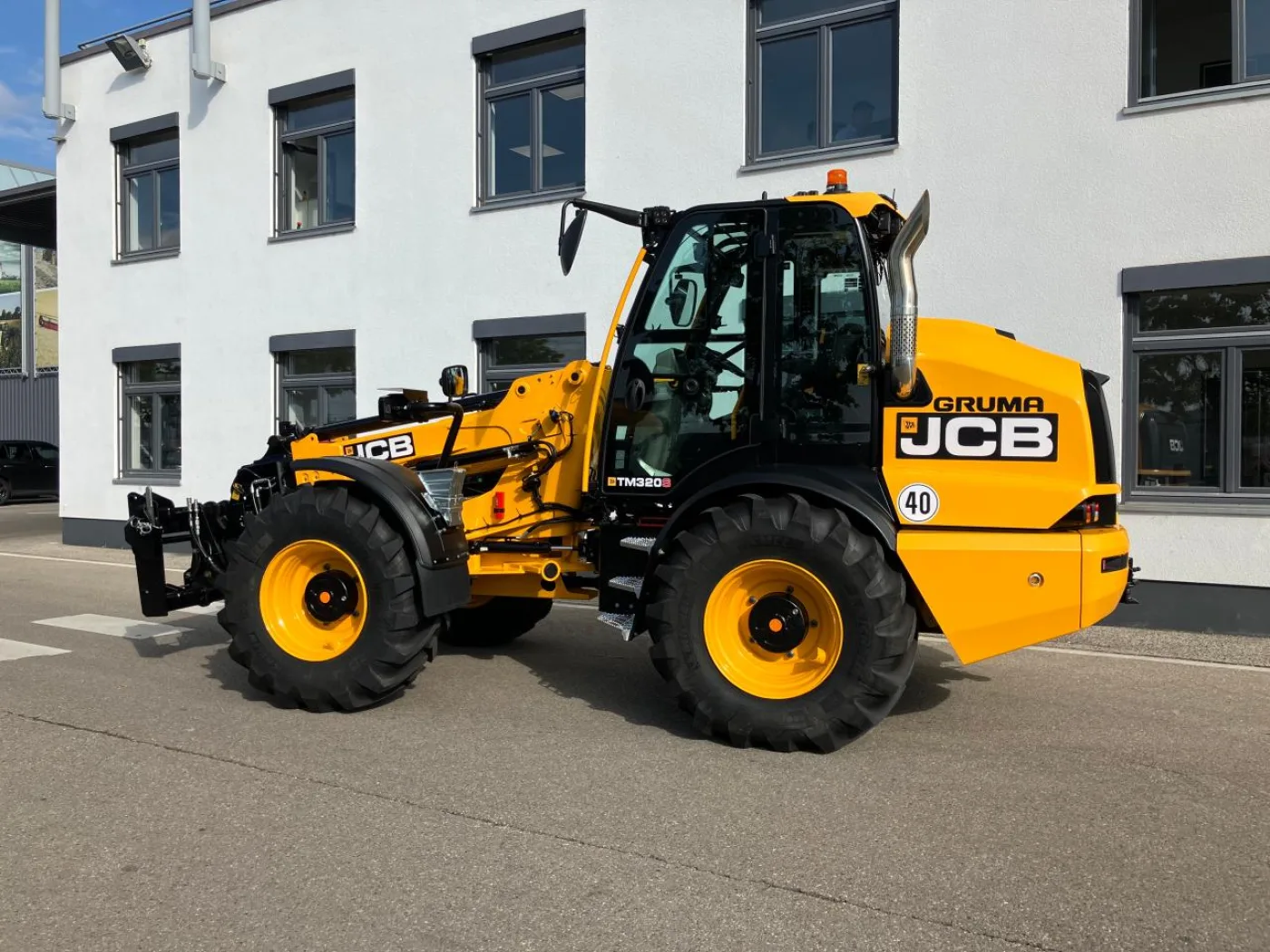 Teleskopradlader JCB TM 320 S Agri - 3