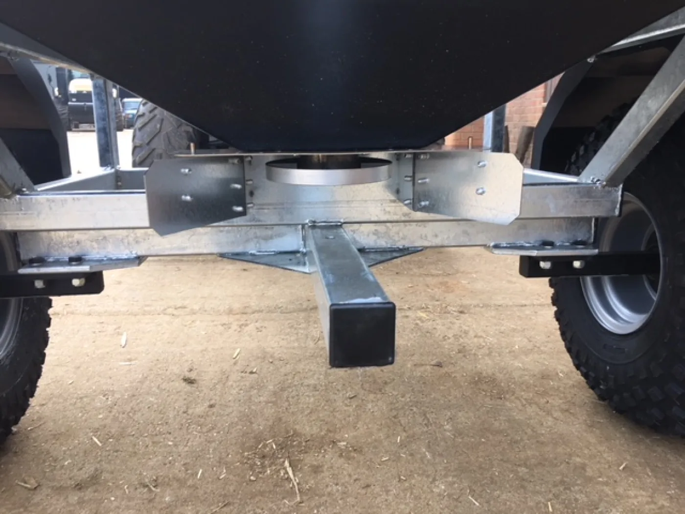 Solway Pheasant feeder, trailed pheasant feeder - 5