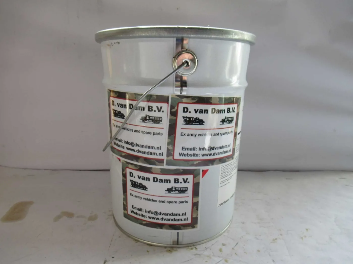 Blik verf 5L RAL 1011 mat(alleen Afhaal!) - 1