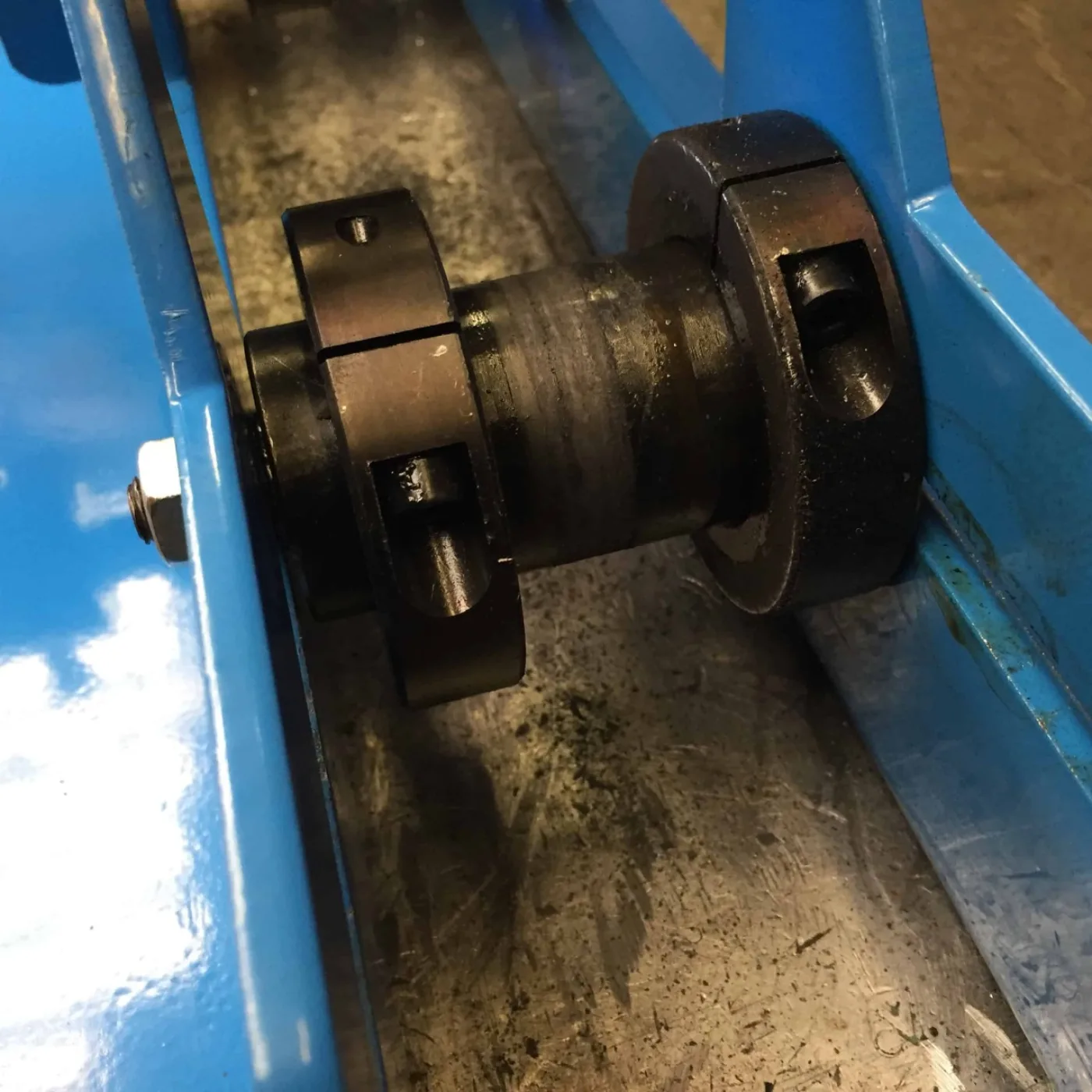 WNS Tube Section Roller 40mm - WNS - W. Neal Services Ltd - 5