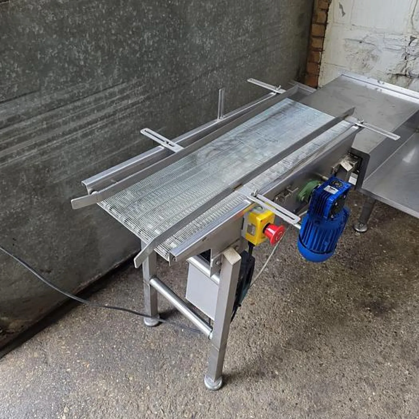 Wire Rack Conveyor - 3