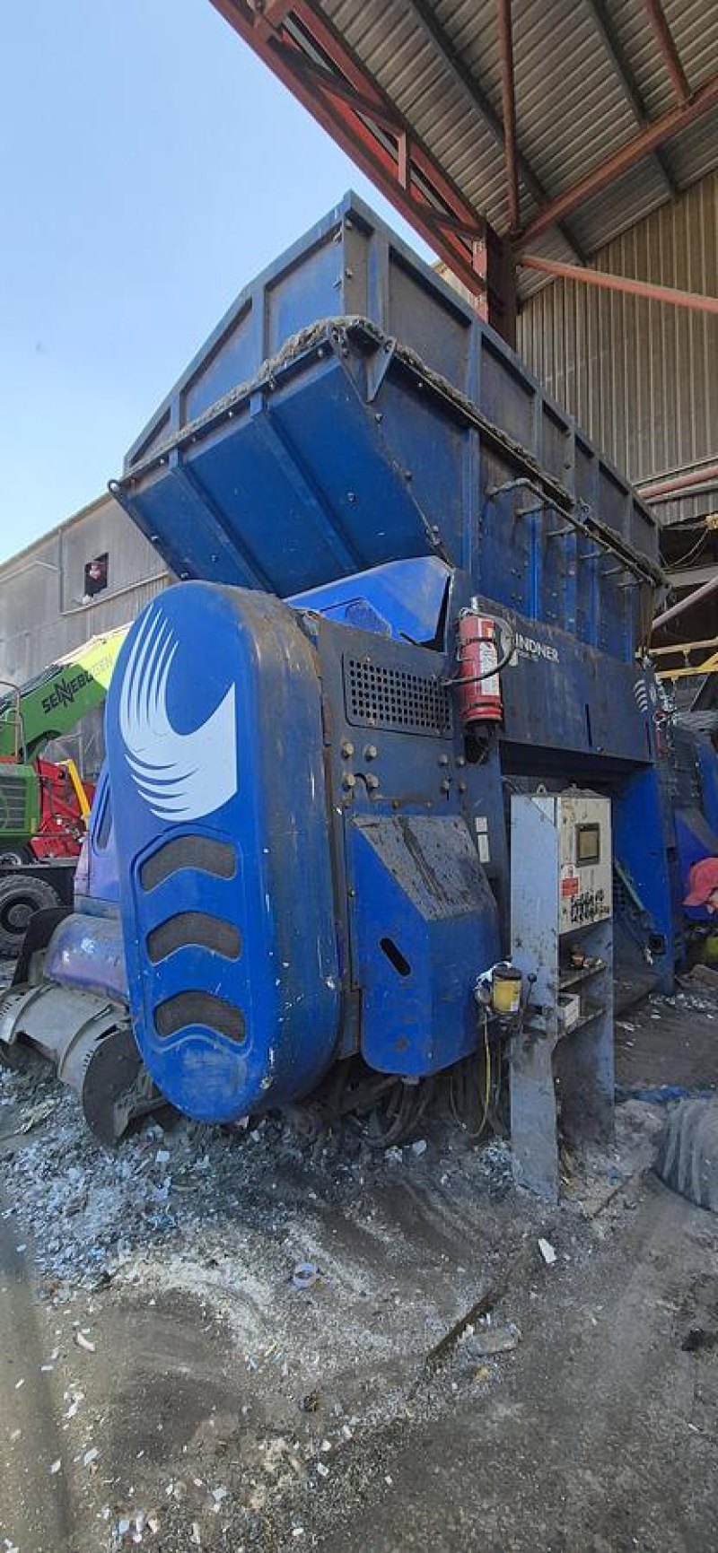 2016 Lindner Polaris 2800 Single-Shaft Slow-Speed Shredder