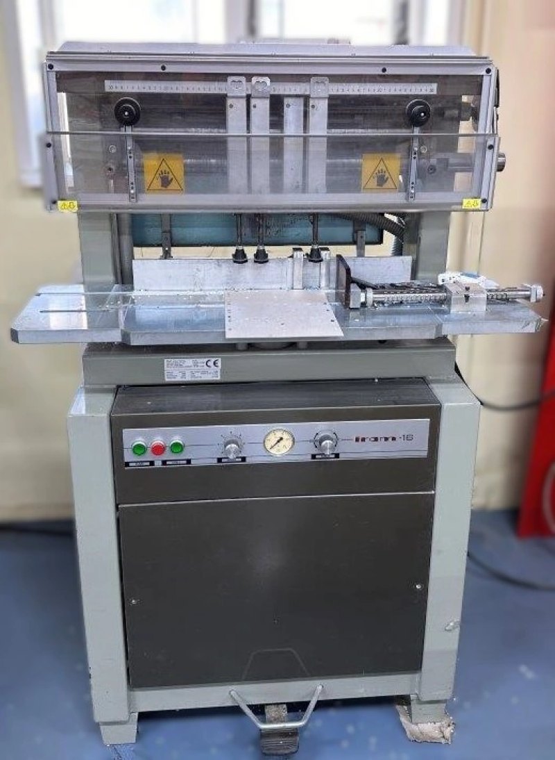 Iram 16 máquina perforadora