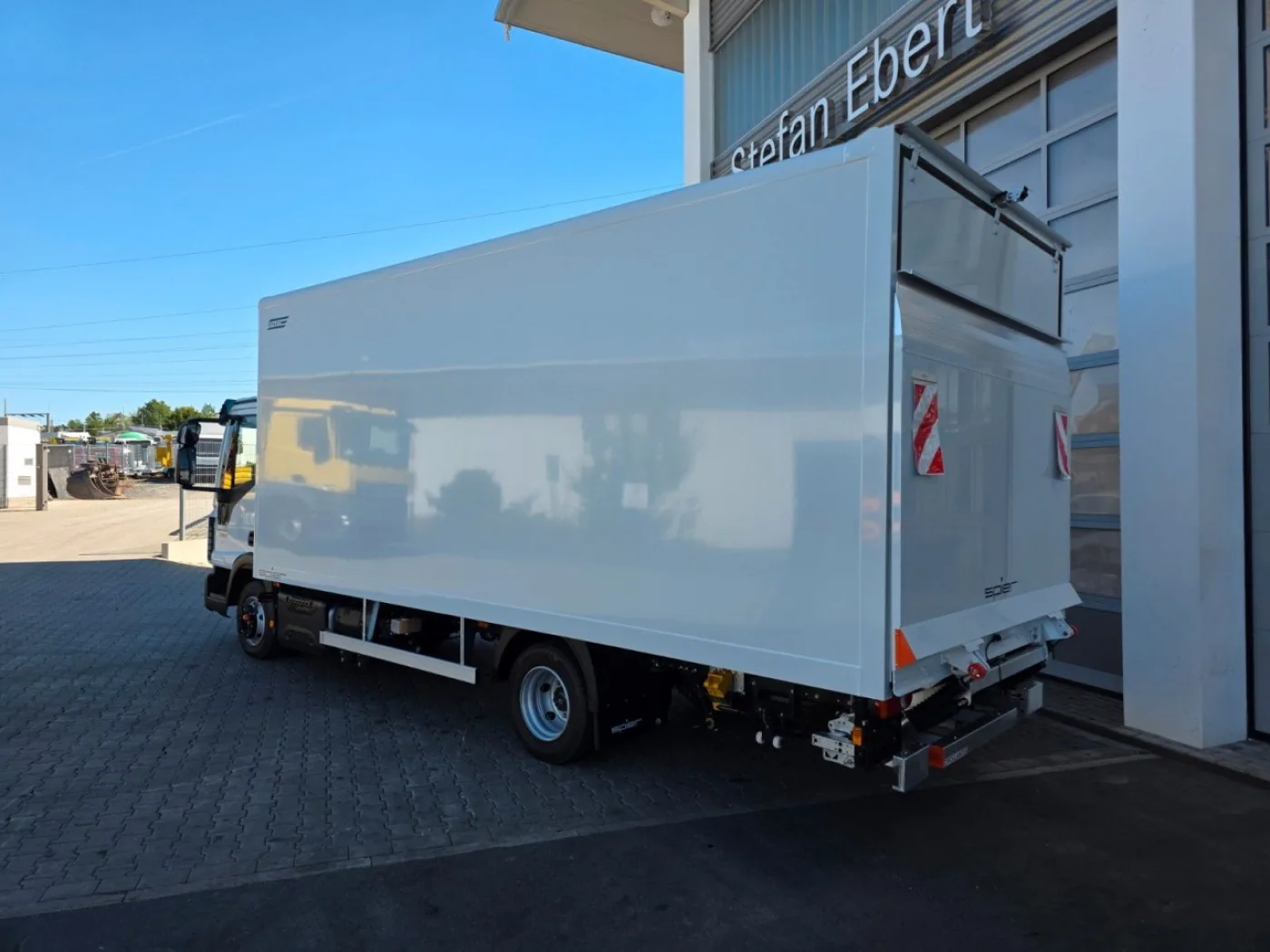 Iveco Eurocargo ML75E19/P LBW Spoiler Air Conditioning 3 Sitze - 7