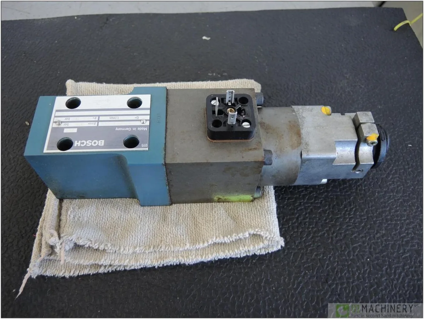 BOSCH 0 811 402 003 AI3057 - 6