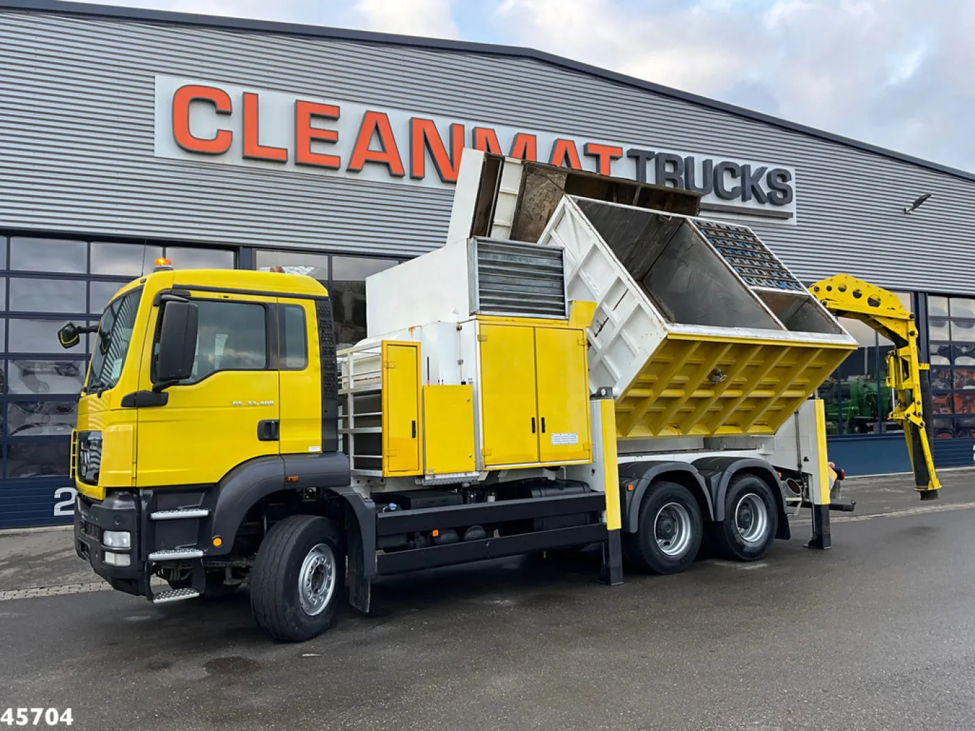 MAN TGS 33.480 6x4 MTS Saugbagger 8 m³ - 1