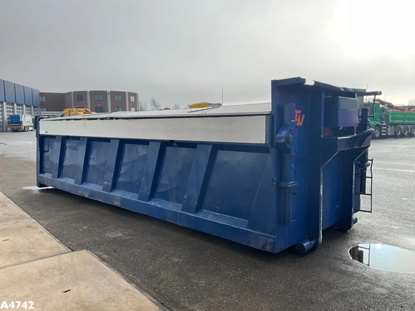 Container 23m³ met Hydraulische milieukleppen - 2