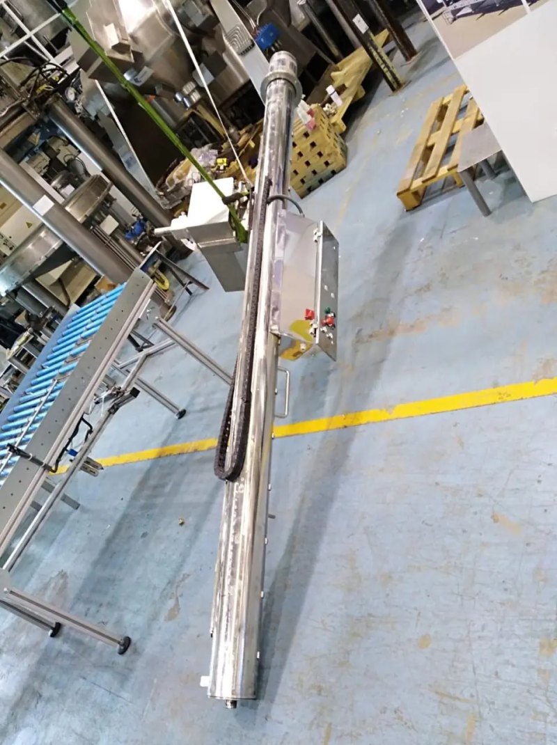 USED BELT ELEVATOR