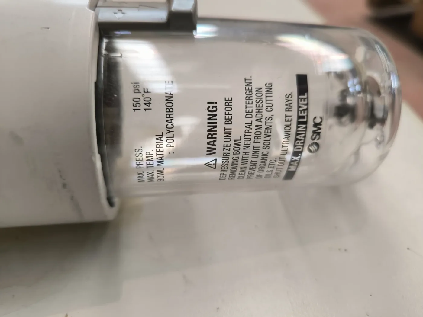 AIR FILTER REGULATOR SMC AW60-N10E-Z-B - 3