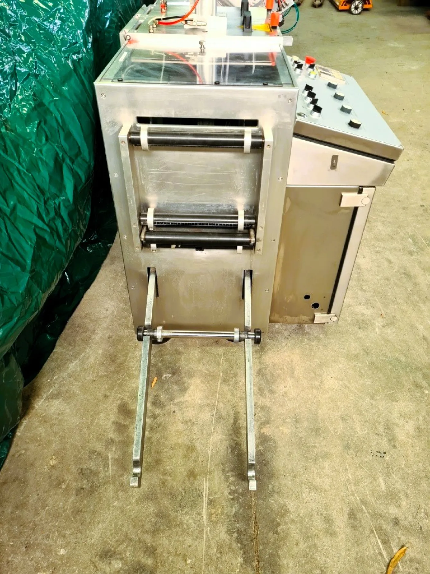TERMOFORMATRICE – FARMO RES – MOD. K 260/N - 7