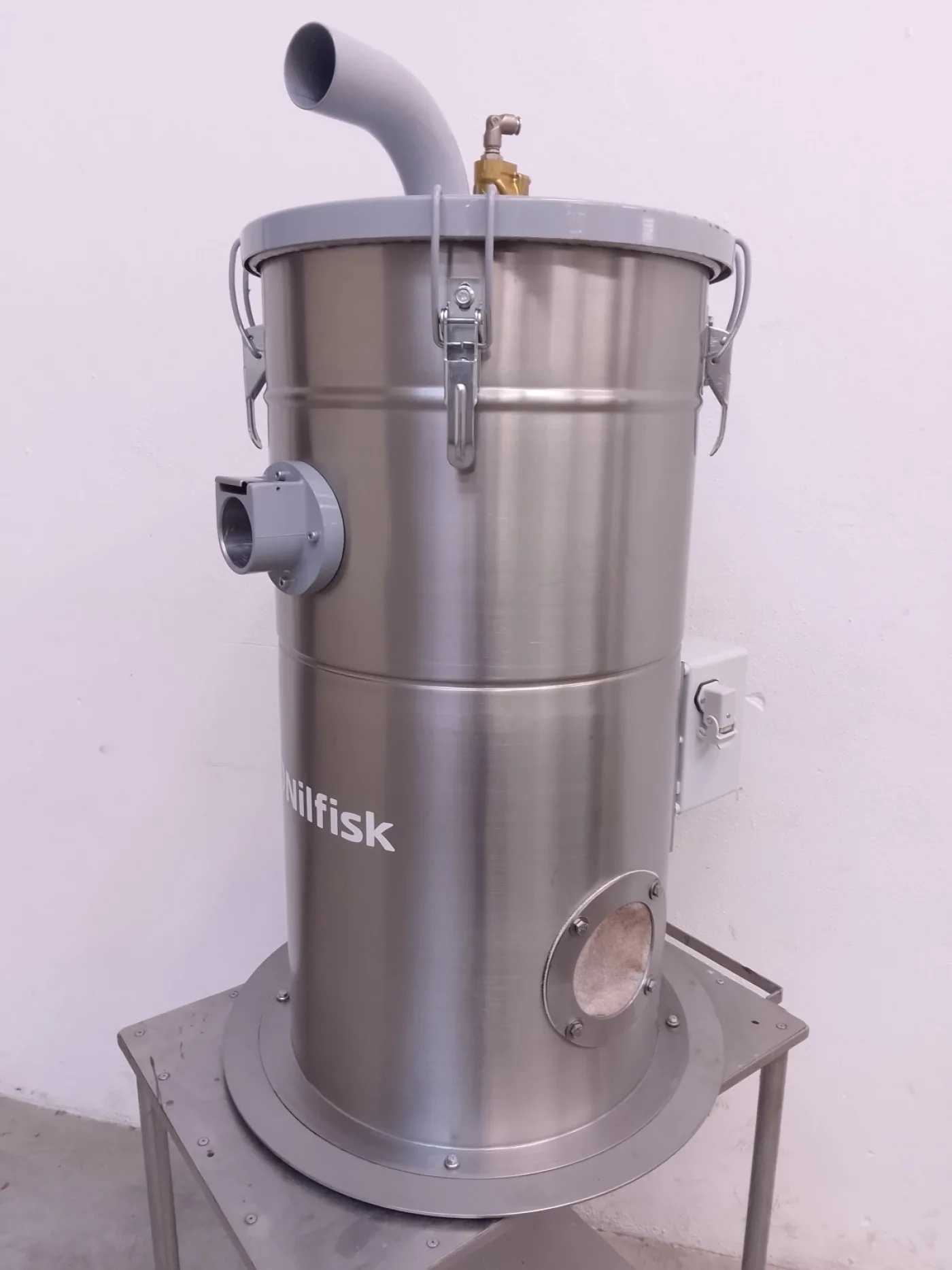 ASPIRATORE INDUSTRIALE PER POLVERI – NILFISK - 3