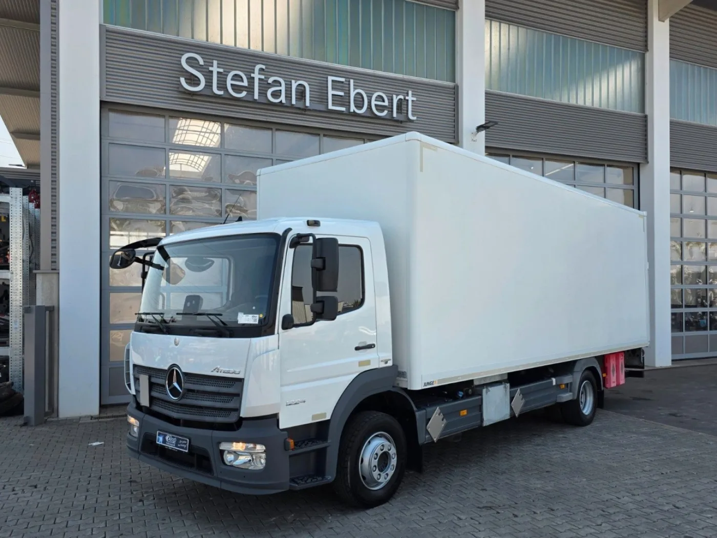 Mercedes Benz Atego 1224 LBW Bär 1.500kg Air Conditioning 3 Sitze - 1