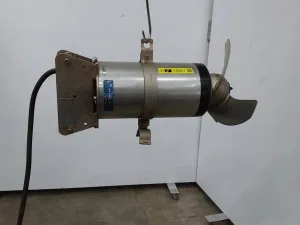 Propeller for mixing