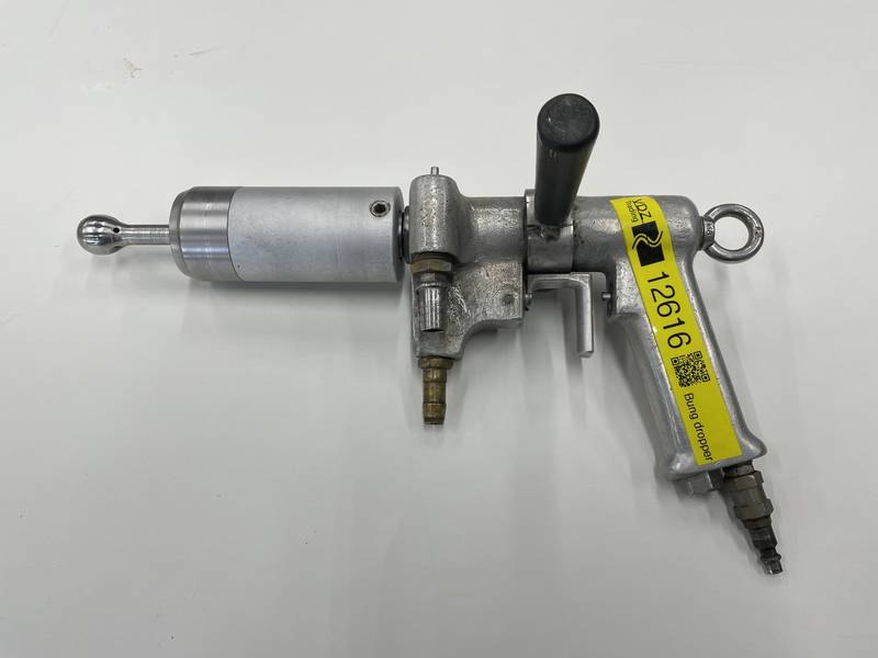 Bung dropper