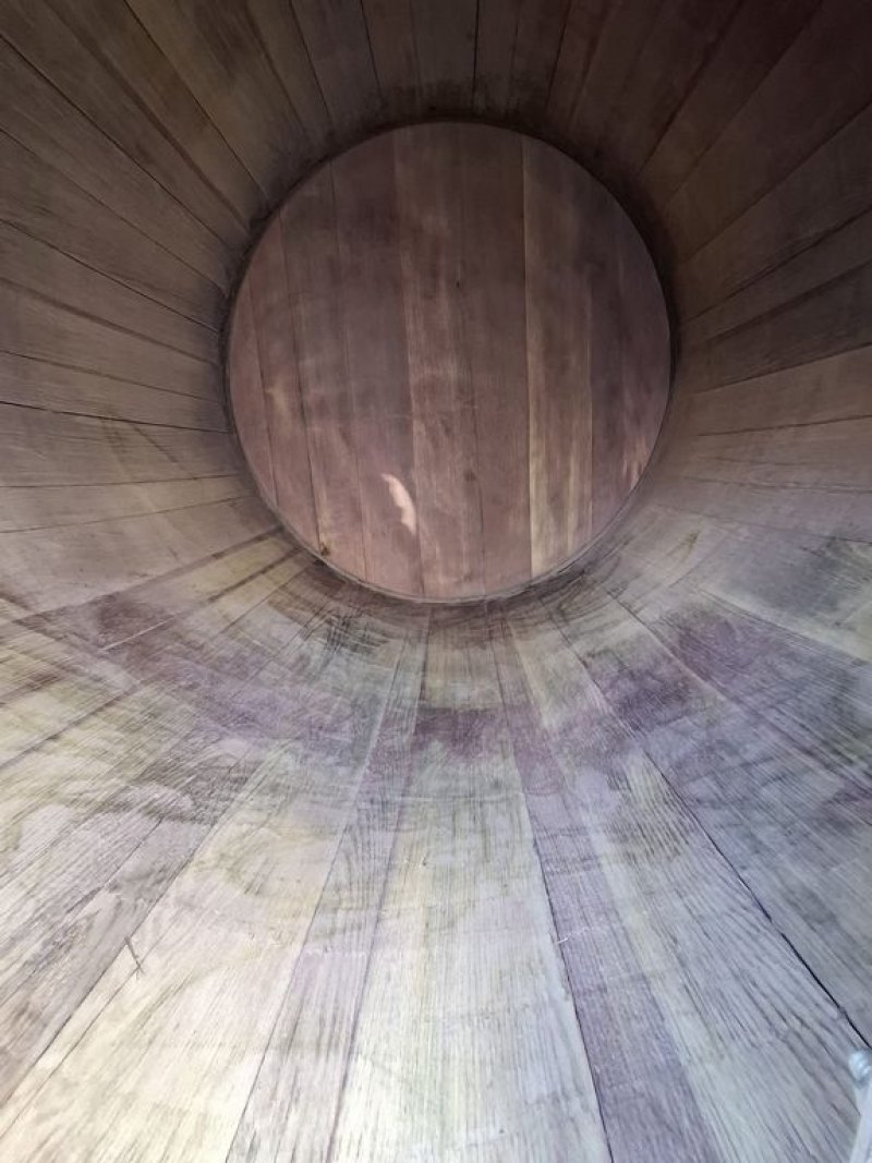 OAK WOODEN CASKS, 11 HL CAPACITY APPROX., SECOND HAND EQUIPMENT