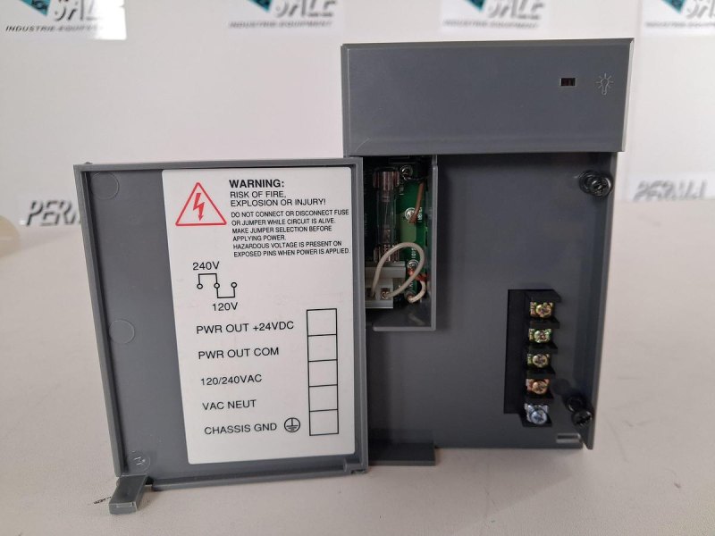 Allen-Bradley SLC 500 Power Supply 1746-P2