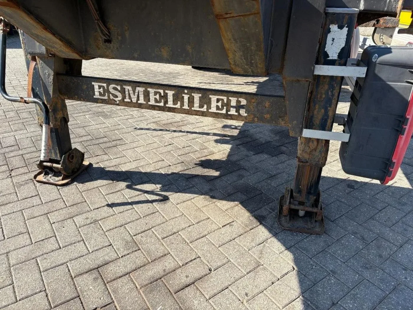 Esmeliler - CONTAINER CHASSIS + 3 AXLE SAF + EXTENDABLE - 8