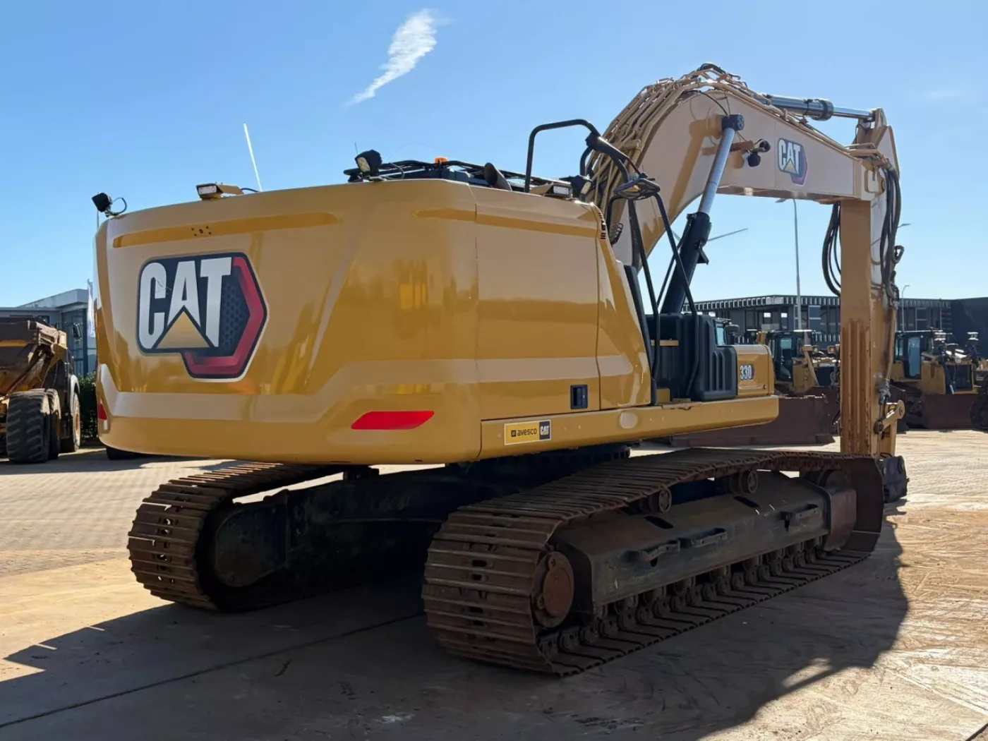 Caterpillar 330 - 4