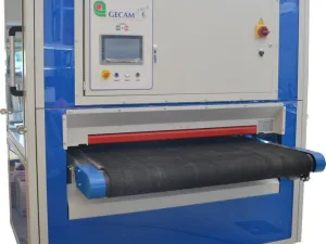 Entgrat- und Kantenverrdunungsmaschine G 135 RX